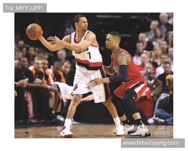 布兰登罗伊的传奇篮球生涯与不屈精神的完美结合 布兰登罗伊的传奇篮球生涯与不屈精神的完美结合