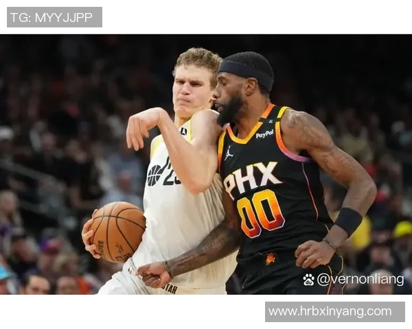 火箭队与爵士队激战正酣NBA赛场精彩对决引人瞩目