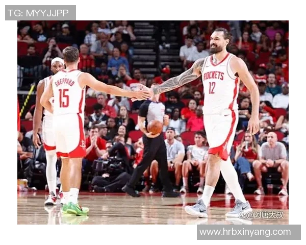 火箭队与老鹰队的激烈对决NBA赛场上演精彩瞬间