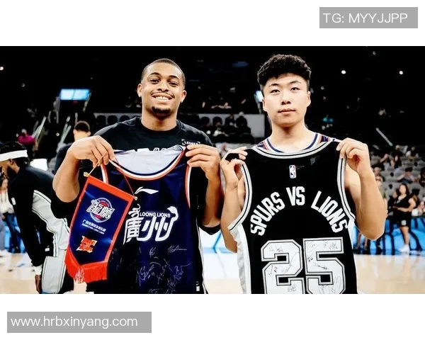 12月1日火箭对阵马刺精彩视频直播全程回顾与赛后分析 12月1日火箭对阵马刺精彩视频直播全程回顾与赛后分析